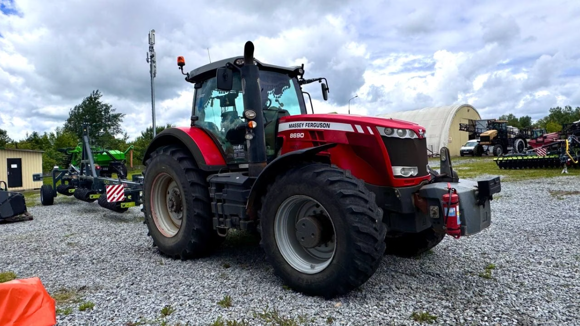 Картинка Massey Ferguson 8690